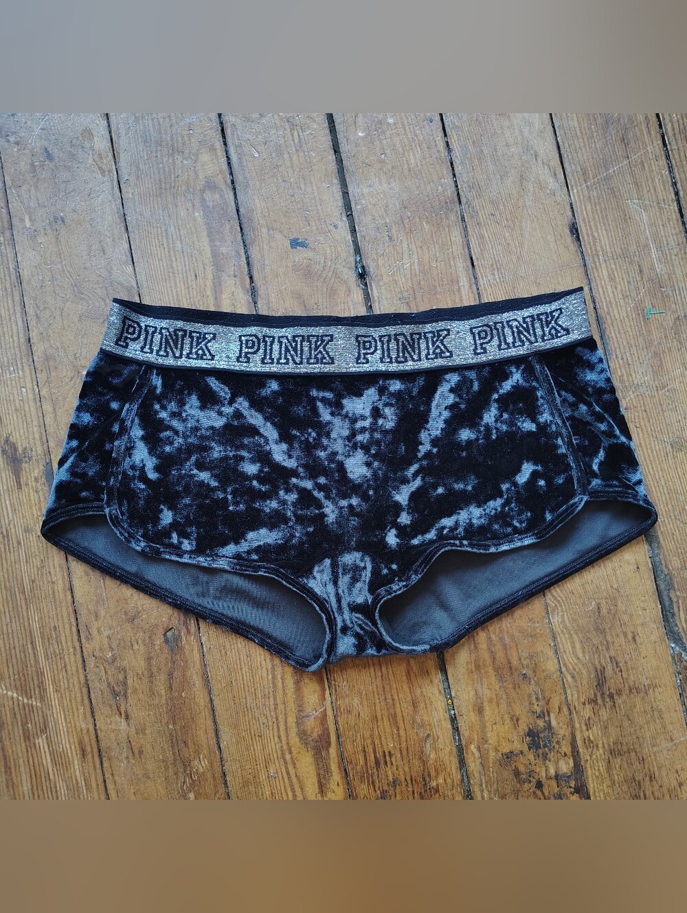 Victoria Secret PINK Velvet Sparkle Logo Shortie Boyshort Black Shorts Large